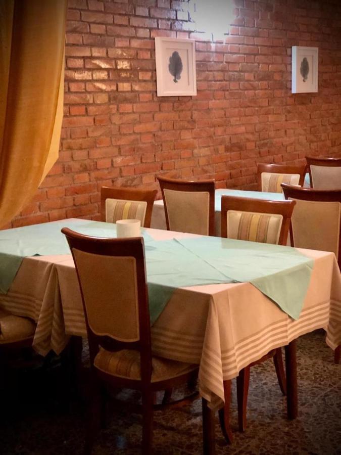 Hotel Villa Alexandra Белариа-Игеа Марина Екстериор снимка