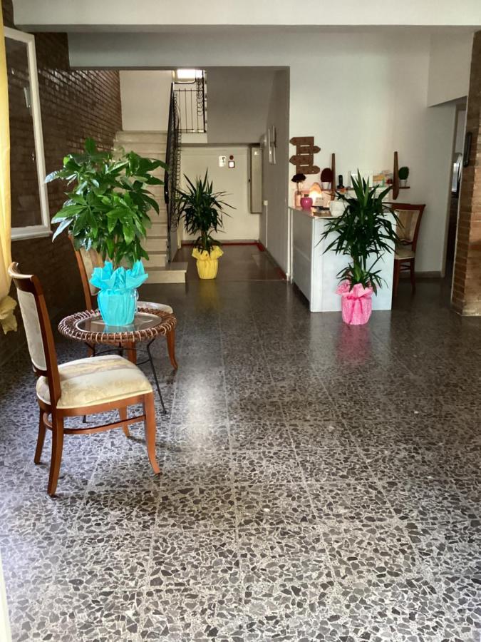 Hotel Villa Alexandra Белариа-Игеа Марина Екстериор снимка